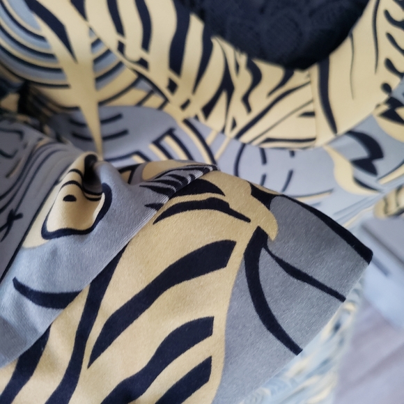 Vertigo Paris Dress! - Picture 6 of 6